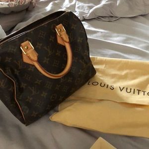 Louis Vuitton speedy bag! Great condition